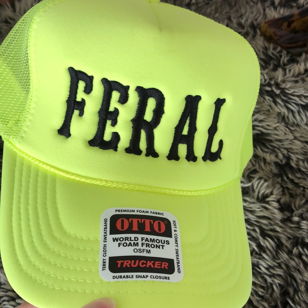 CUSTOM NEW FERAL OTTO TRUCKER  HAT🤘🦝🌲🏔️